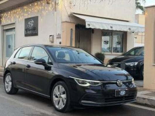 usato VOLKSWAGEN Golf