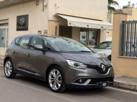 usato RENAULT Scenic