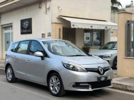 usato RENAULT Scenic