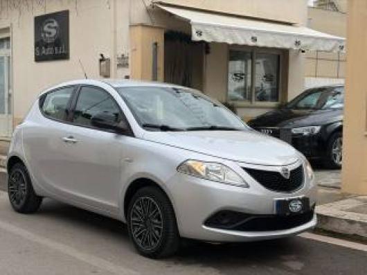 Ypsilon