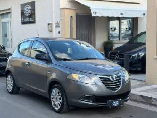 Ypsilon