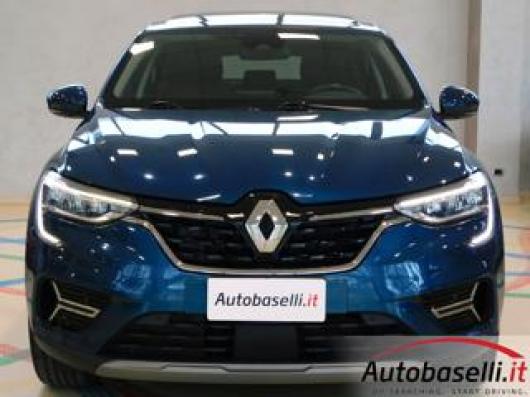 usato RENAULT Arkana
