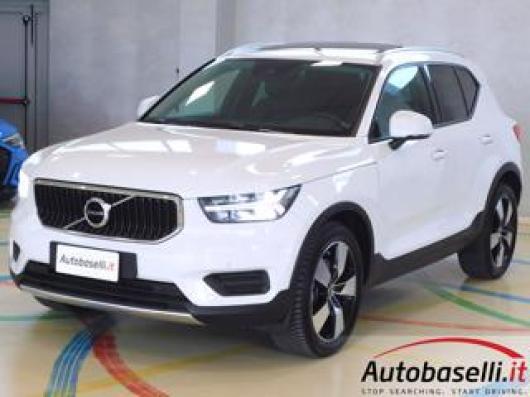 usato VOLVO XC40