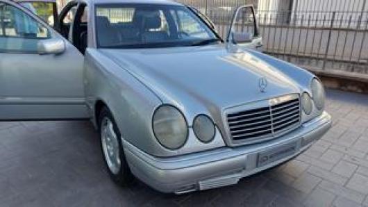 E 200