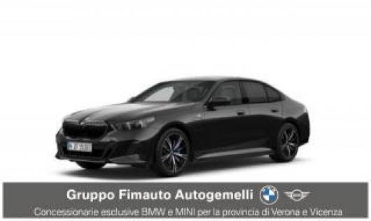 nuovo BMW 550