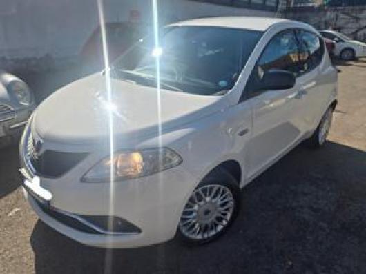 usato LANCIA Ypsilon