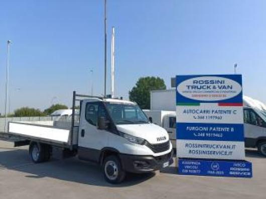 usato IVECO Daily