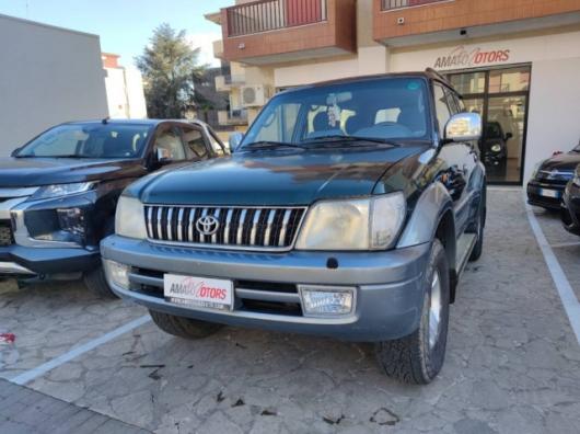 usato TOYOTA Land Cruiser
