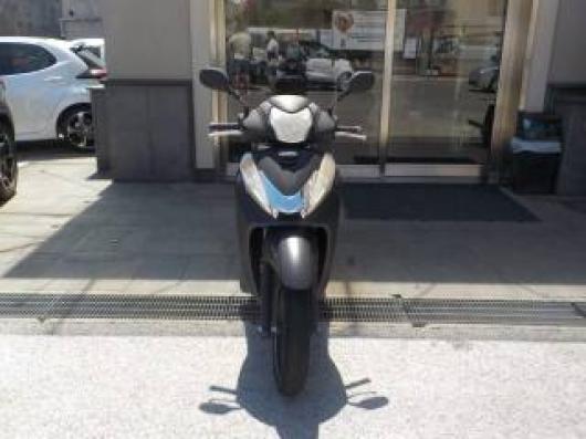 usato HONDA SH 300 i