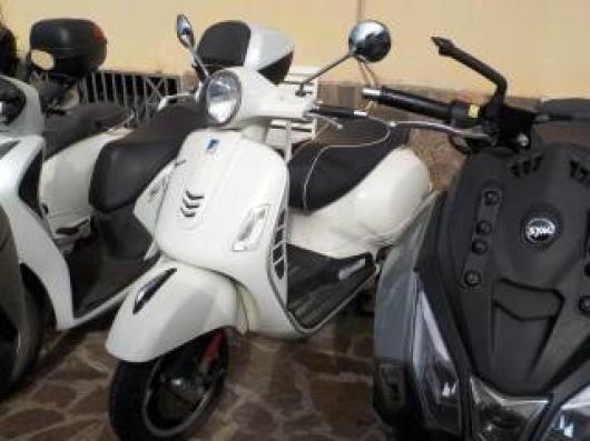 Vespa GTS 300 Super
