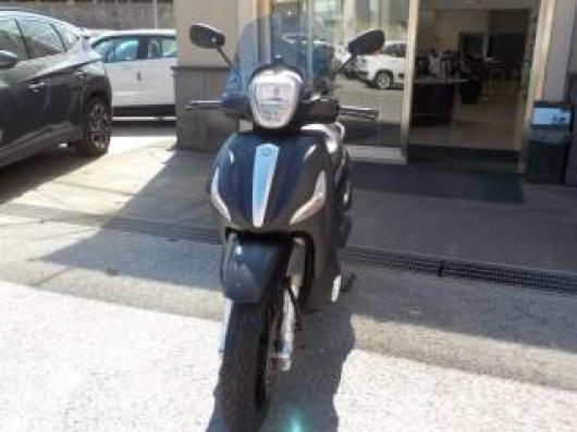usato PIAGGIO Beverly 350