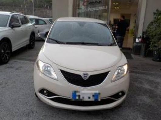 usato LANCIA Ypsilon