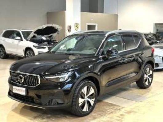 usato VOLVO XC40
