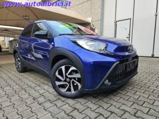Km 0 TOYOTA Aygo X