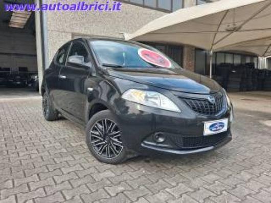 usato LANCIA Ypsilon