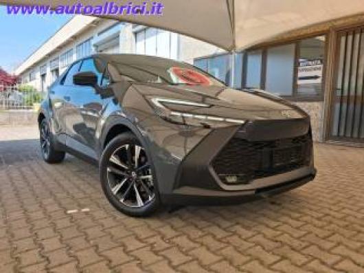usato TOYOTA C HR