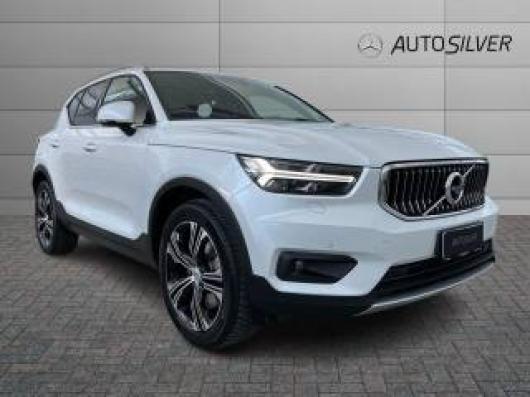 usato VOLVO XC40