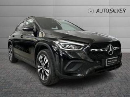 usato MERCEDES GLA 200