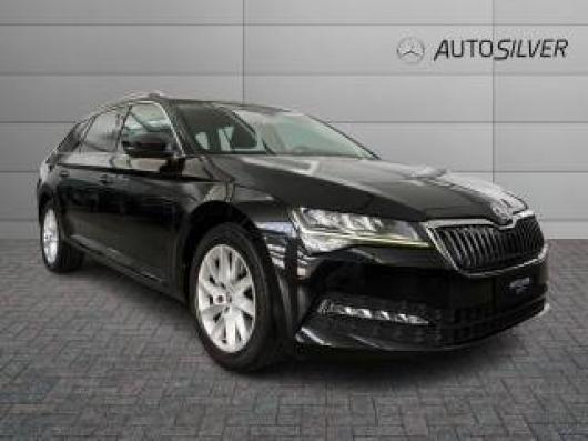 usato SKODA Superb
