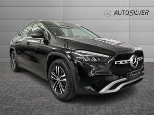 usato MERCEDES GLA 180