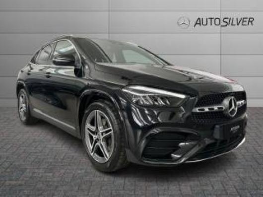 usato MERCEDES GLA 200