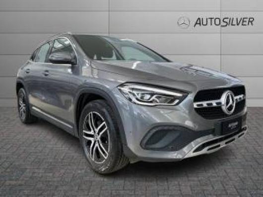 usato MERCEDES GLA 180