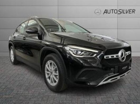usato MERCEDES GLA 200