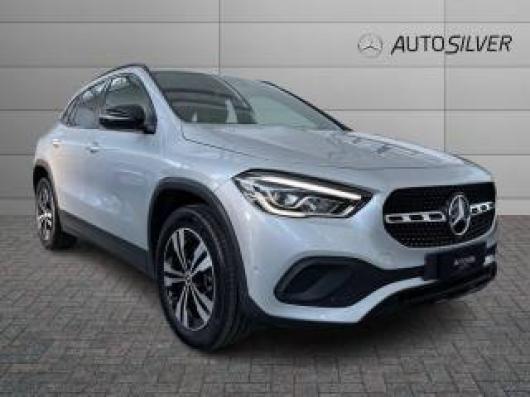 usato MERCEDES GLA 200