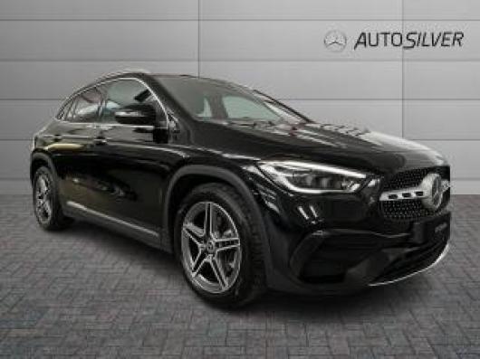 usato MERCEDES GLA 200