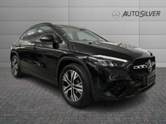 usato MERCEDES GLA 200