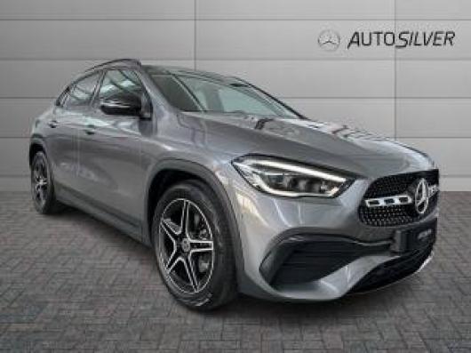 usato MERCEDES GLA 200
