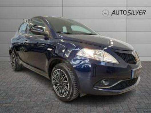usato LANCIA Ypsilon