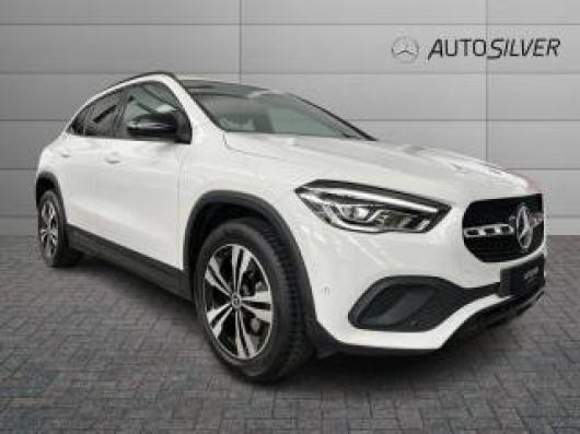 usato MERCEDES GLA 200