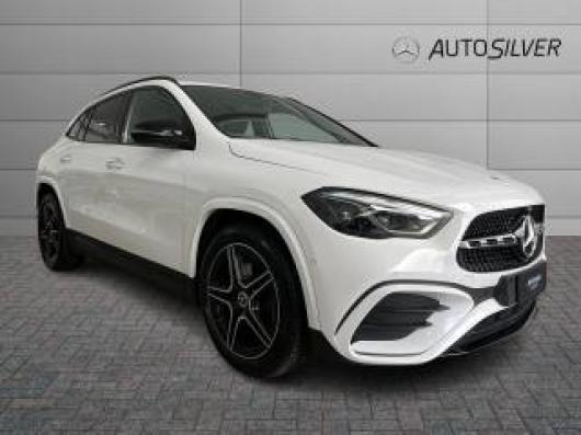 usato MERCEDES GLA 200
