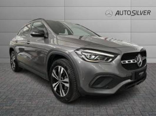 usato MERCEDES GLA 200