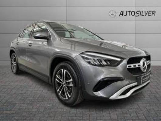 usato MERCEDES GLA 180
