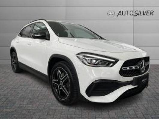 usato MERCEDES GLA 200