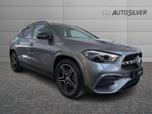 Km 0 MERCEDES GLA 200