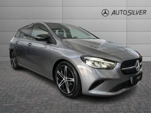 Km 0 MERCEDES B 180