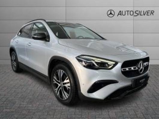 usato MERCEDES GLA 200