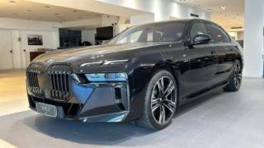 nuovo BMW i7