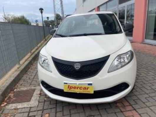 usato LANCIA Ypsilon