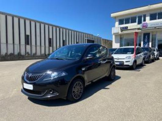 Ypsilon