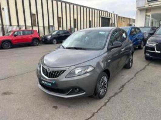 usato LANCIA Ypsilon