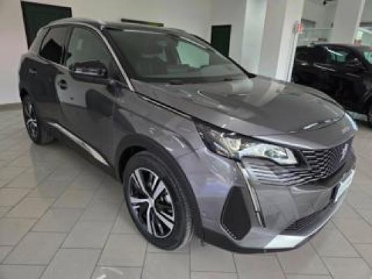 usato PEUGEOT 3008