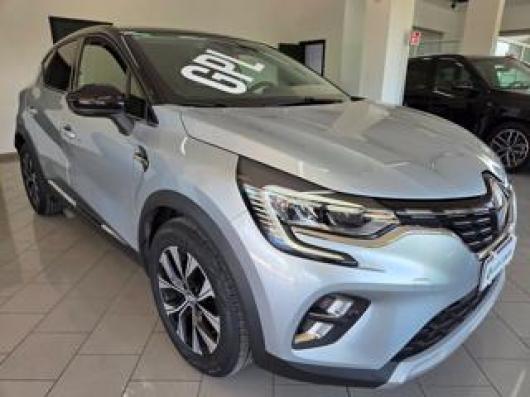 usato RENAULT Captur