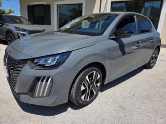 usato PEUGEOT 208