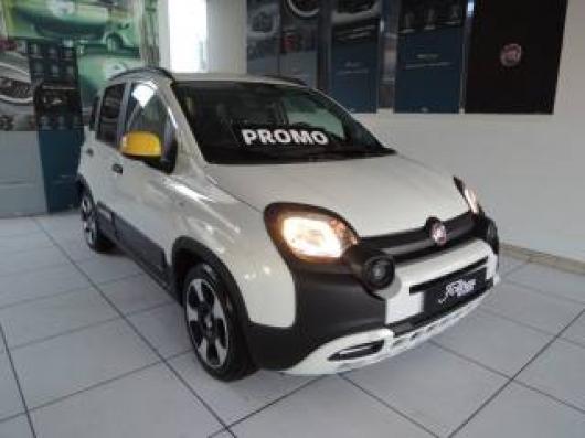 Km 0 FIAT Panda Cross