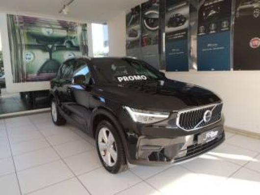usato VOLVO XC40