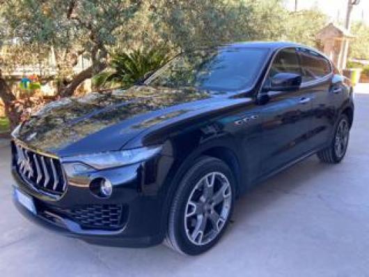 usato MASERATI Levante